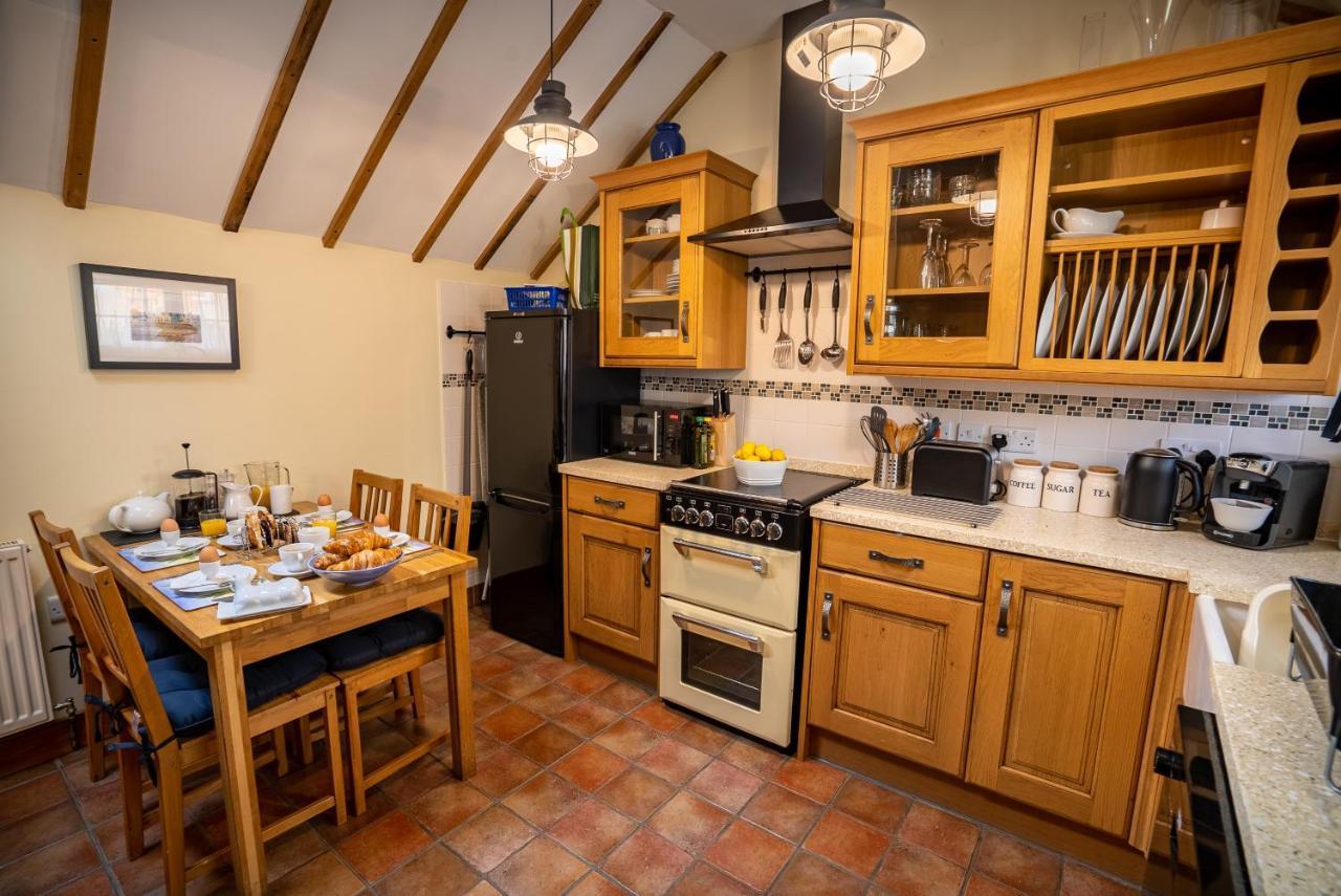 All Seasons Cottage Breaks Saxmundham Exterior photo